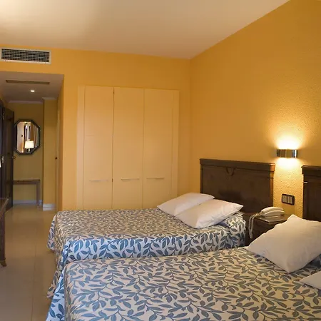 Rovira Hotell 3*