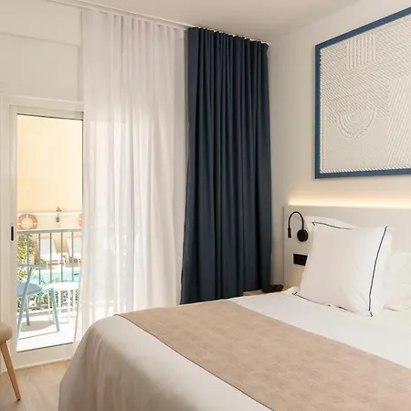 Rovira Hotell