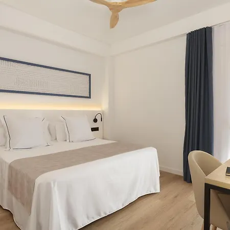 Rovira Hotell