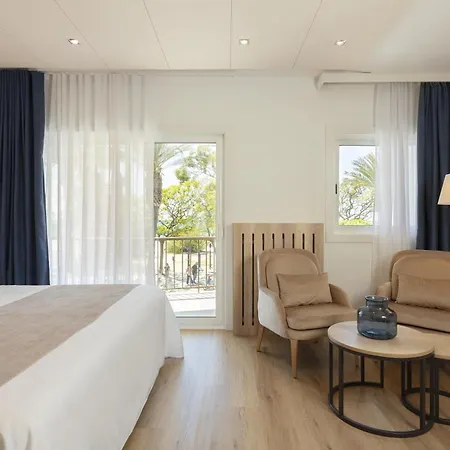 Hotell Rovira 3*