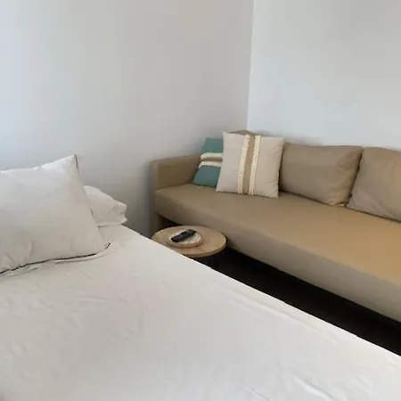 Rovira Hotel