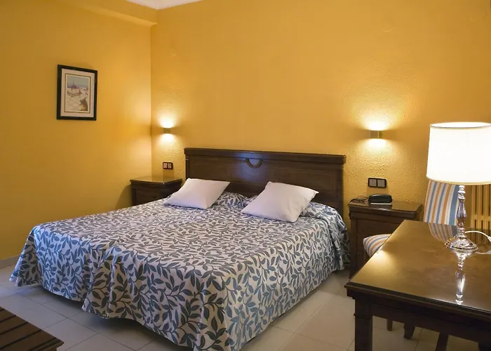 罗维拉酒店 酒店 3*