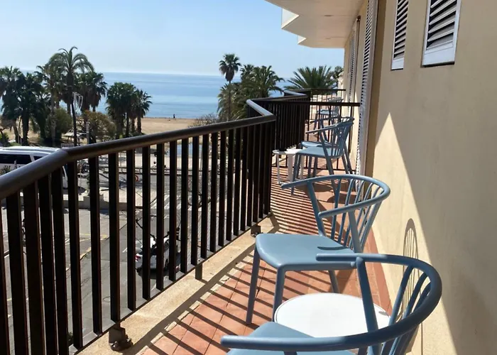 罗维拉酒店 坎布里尔斯