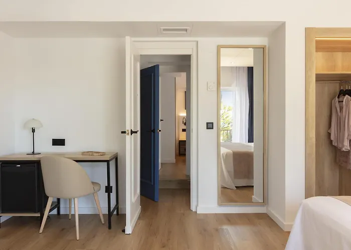 罗维拉酒店 坎布里尔斯