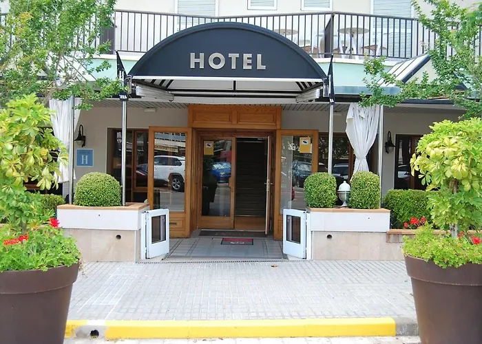 罗维拉酒店 酒店 3*